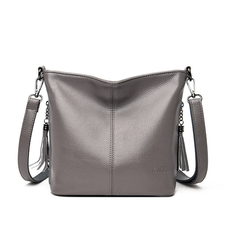 Calenvi Everyday Tassel Shoulder Bag