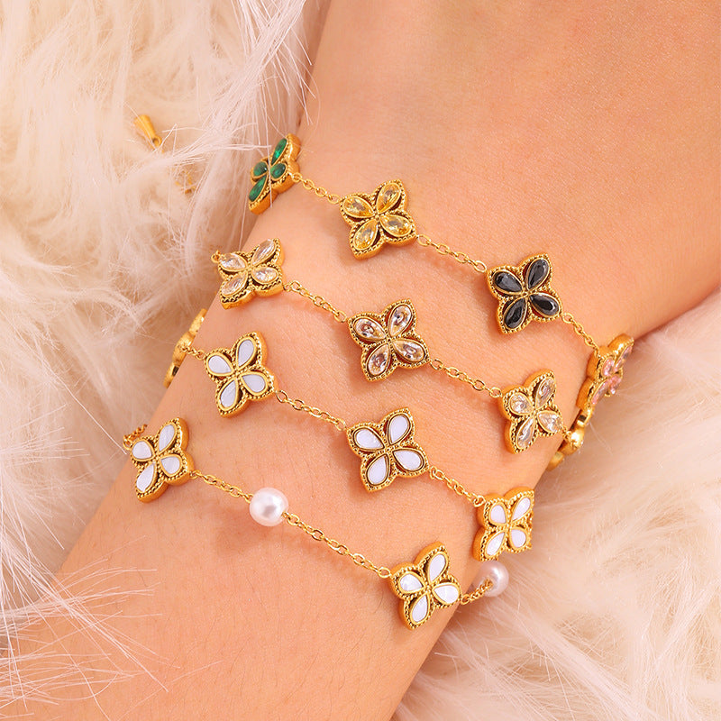 Calenvi Zircon Lucky Clover Bracelet