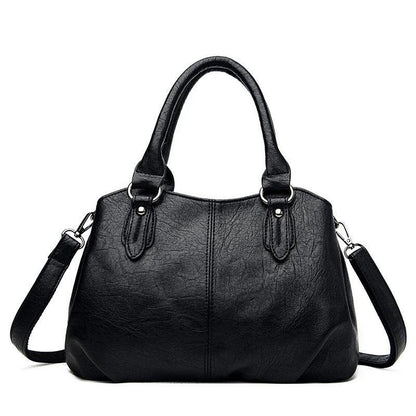 Calenvi Nomad Tote - Soft Leather Travel Bag with Tassel Detail