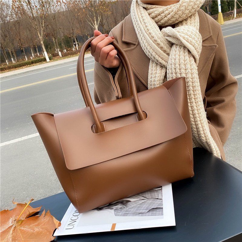 Urban Grace Tote