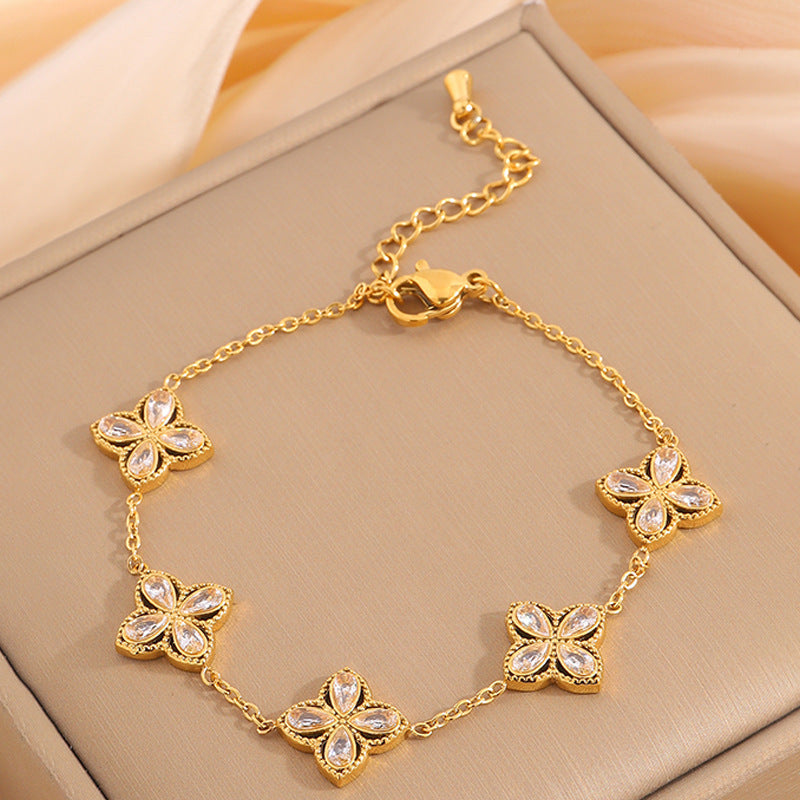 Calenvi Zircon Lucky Clover Bracelet