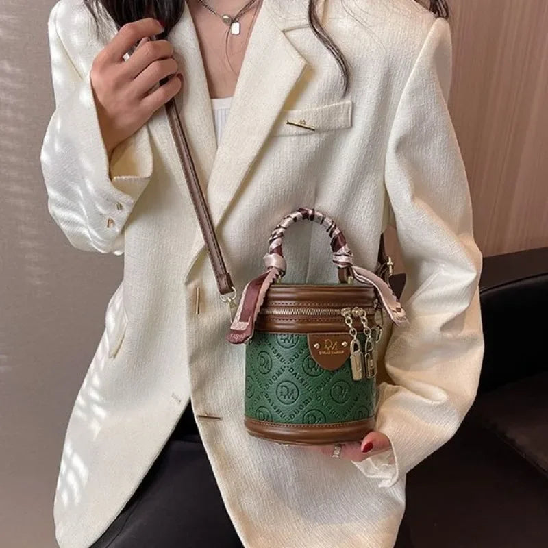 Niche Design Crossbody Bag 1