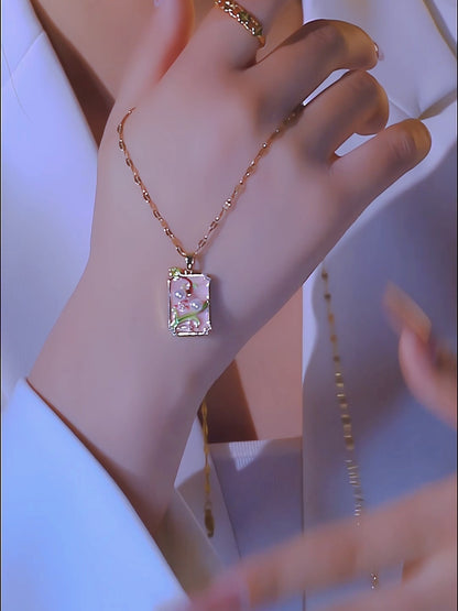 Calenvi Vintage Bloom Necklace