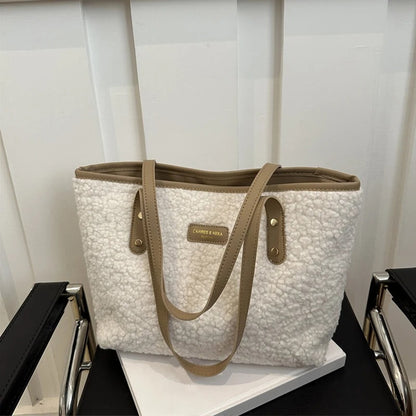 Calenvi Lamb Wool Tote Bag