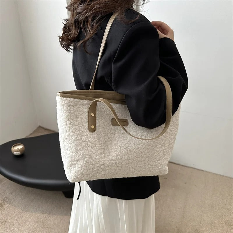 Calenvi Lamb Wool Tote Bag