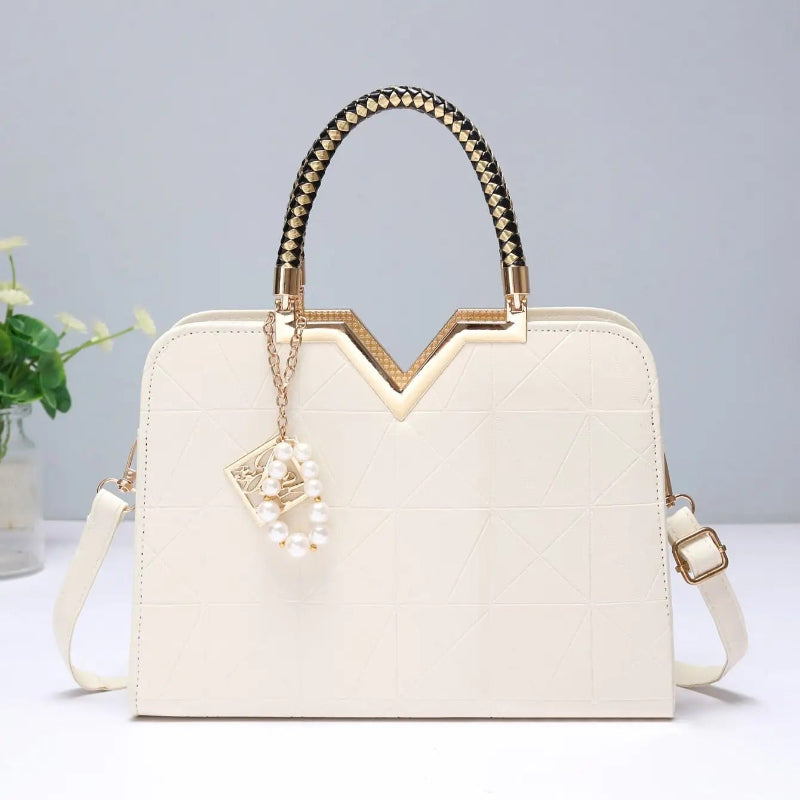 Calenvi Elegant Handbag with Gold Accents